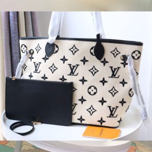LV M22838 BLACK