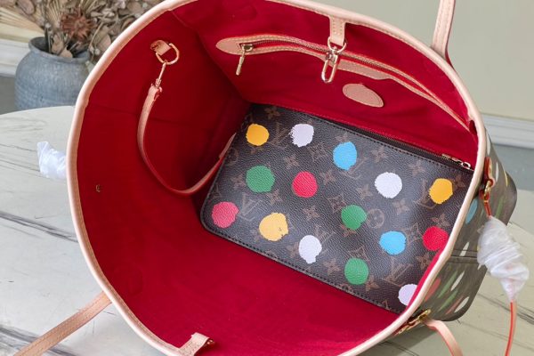 LV M46381 Polka Dot Printing