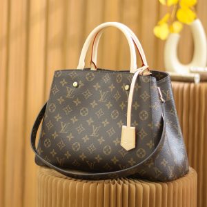 LV Ladies Bags M41056