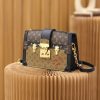 LV Ladies Bags M43596