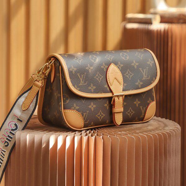 LV Ladies Bags M45985