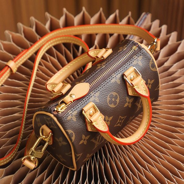 LV Ladies Bags M81086