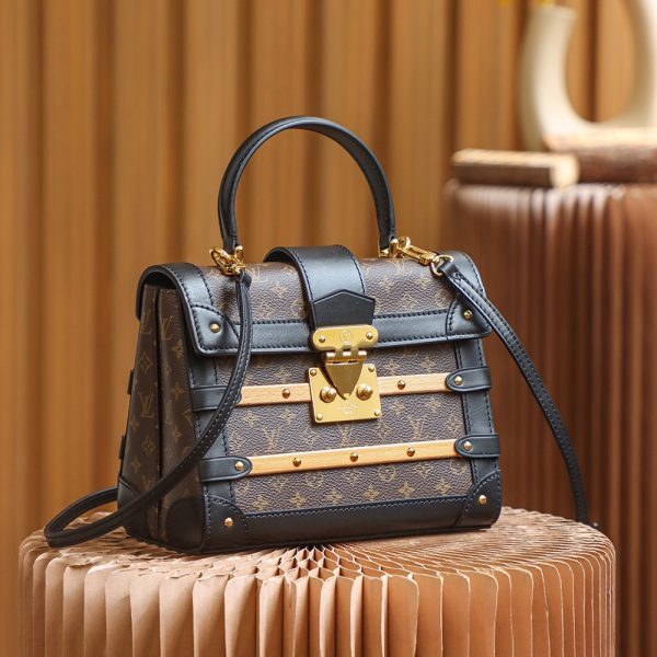 LV Ladies Bags M45908