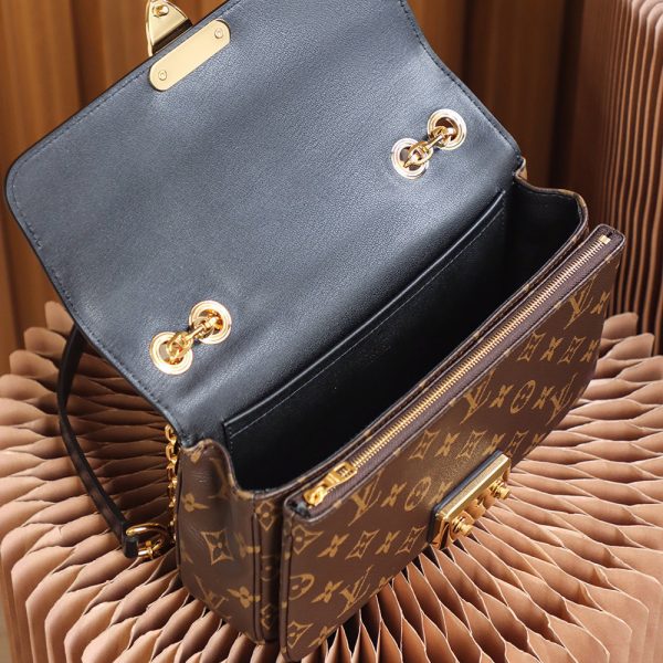 LV Ladies Bags M46126