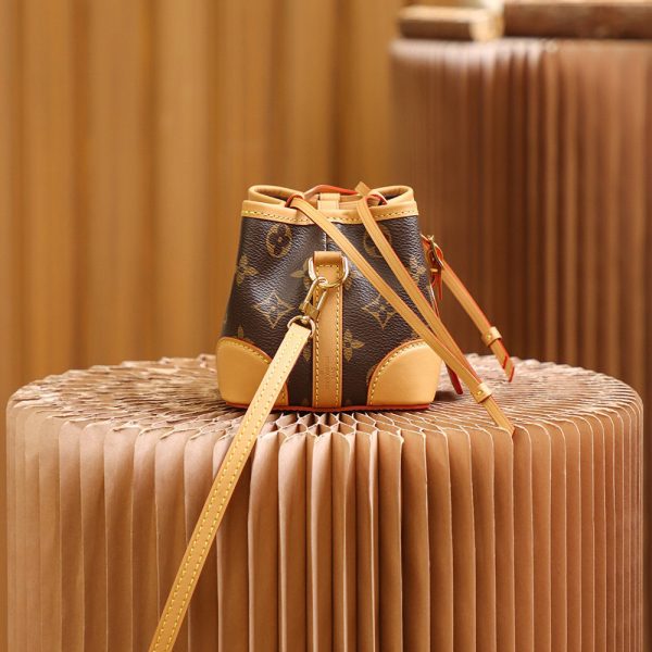 LV Ladies Bags M57099