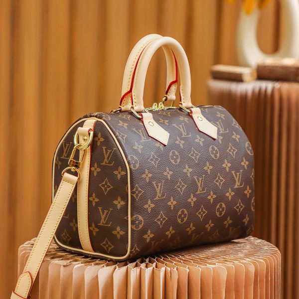 LV Ladies Bags M41113