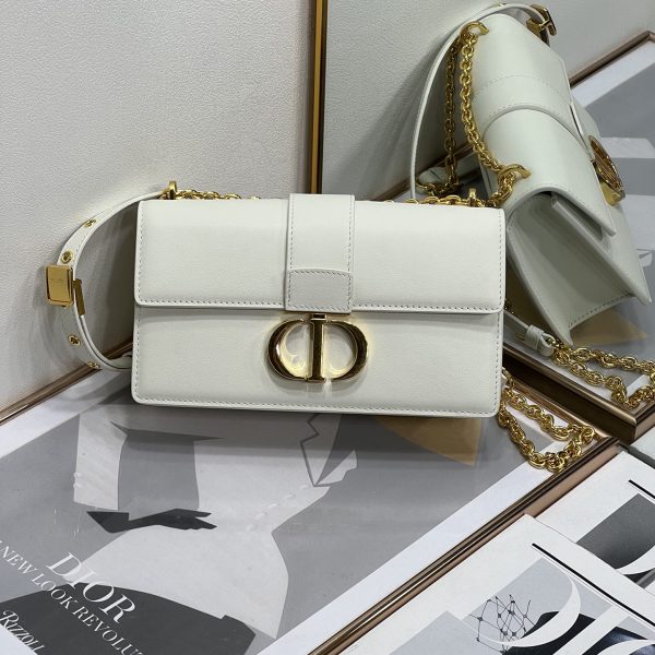 Dior 30 Montaigne White 21.5cm