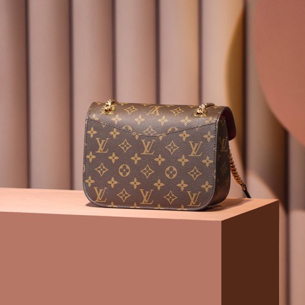 LV Ladies Bags M45592