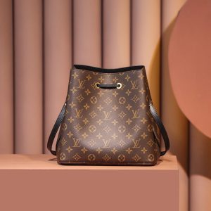 LV Ladies Bags M44020