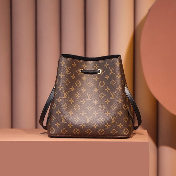 LV Ladies Bags M44020