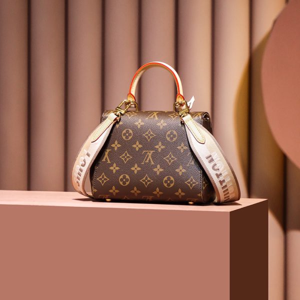 LV Ladies Bags M46055