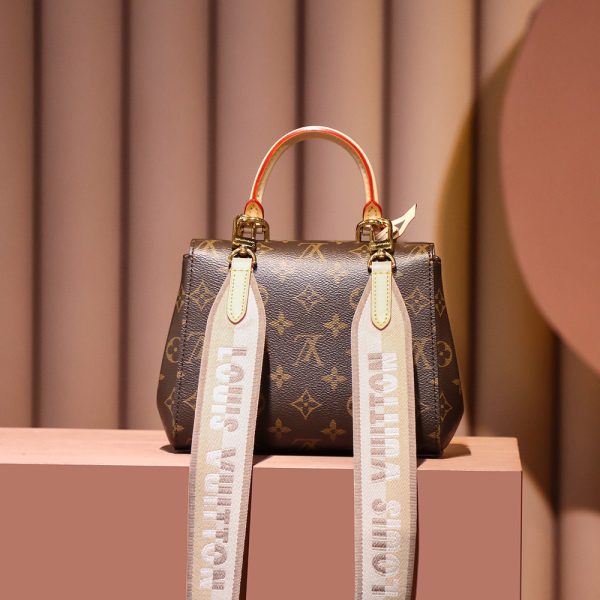 LV Ladies Bags M46055