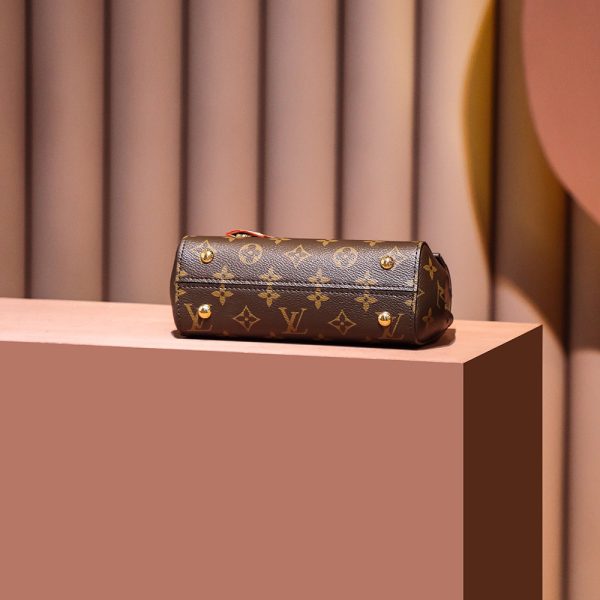 LV Ladies Bags M46055
